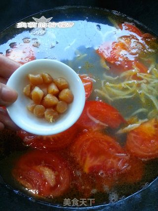 西红柿银鱼鸡蛋汤的做法步骤：9