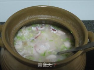 鲜鱿砂锅粥的做法步骤：8
