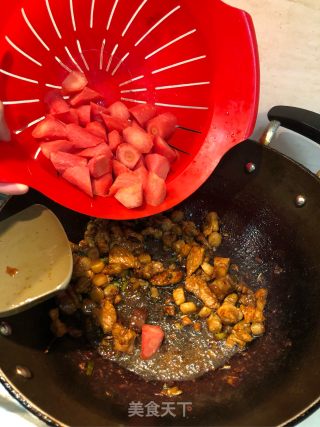 胡萝卜酱烧肉块的做法步骤：8