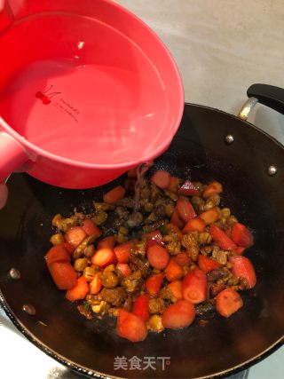 胡萝卜酱烧肉块的做法步骤：9