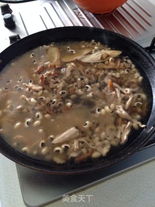干墨鱼饭豆汤的做法步骤：9
