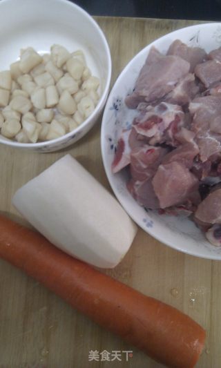 萝卜干贝小排汤的做法步骤：1