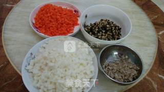 饺子（胡萝卜香菇馅）的做法步骤：2