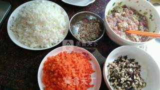 饺子（胡萝卜香菇馅）的做法步骤：5