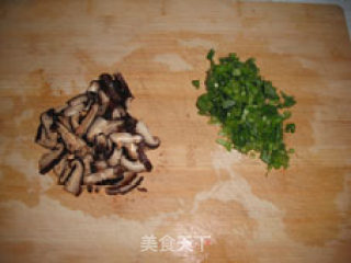 营养养生粥——豆腐粒香菇干鱿鱼粥的做法步骤：7