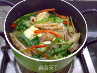 虾酱鱿鱼豆腐煲的做法步骤：9