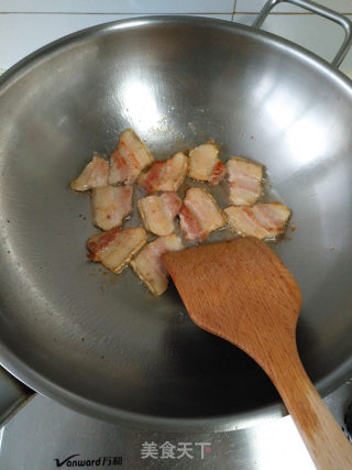 墨鱼干土豆烧肉的做法步骤：4