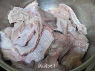 墨鱼猪肚排骨汤（附快速清洗猪肚方法）的做法步骤：5