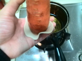 金盏牛肉豌豆粒的做法步骤：3