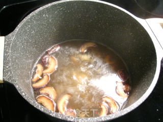 椰菜海鲜汤--润燥汤羹的做法步骤：4