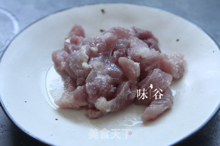 瑶柱虾米瘦肉粥的做法步骤：3