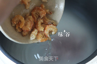 瑶柱虾米瘦肉粥的做法步骤：5
