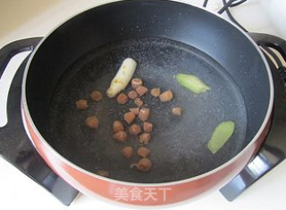 鱼丸土豆汤粉的做法步骤：3