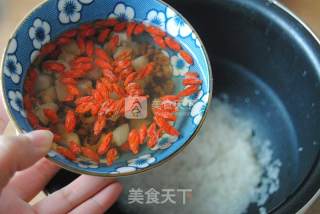 山药虾米粥的做法步骤：4