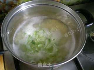 油菜海鲜粥的做法步骤：4