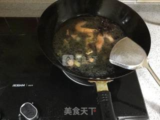 鲜虾豆腐汤的做法步骤：2