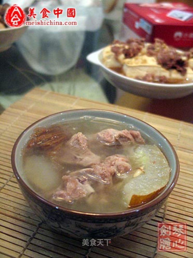 【简单煮意，美味生活】老黄瓜猪骨汤的做法