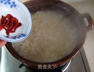 冬日暖粥 --- 银耳瑶柱鸡蓉粥的做法步骤：11