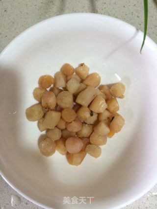 鲜虾鲍鱼砂锅粥的做法步骤：3
