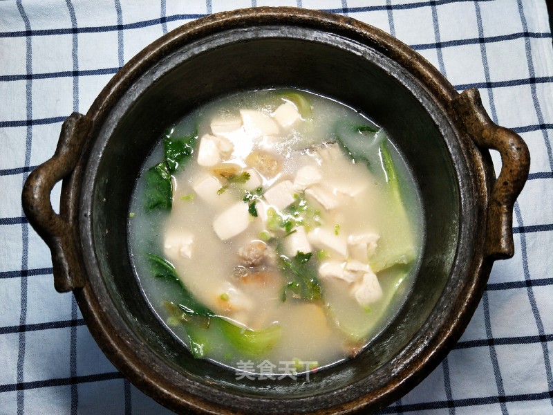 鱼鳍豆腐汤的做法