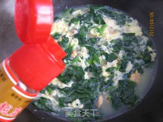 菠菜海虹蛋花汤的做法步骤：11