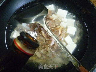 海瓜子豆腐汤的做法步骤：4
