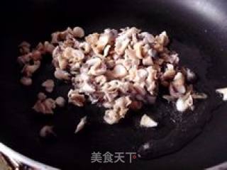 香菇螺肉羹的做法步骤：3