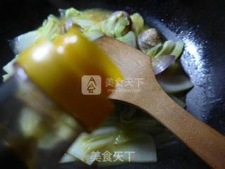 咖喱圆蛤煮白菜的做法步骤：5