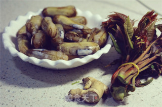 #春食野菜香#香嫩蛏子的做法步骤：1