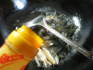 海带炒蛏子的做法步骤：5