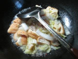 油豆腐蛏子炒白菜的做法步骤：4