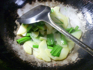 蛏子炒土豆的做法步骤：10