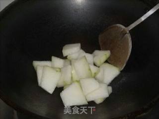 香菇鲜贝冬瓜汤的做法步骤：3