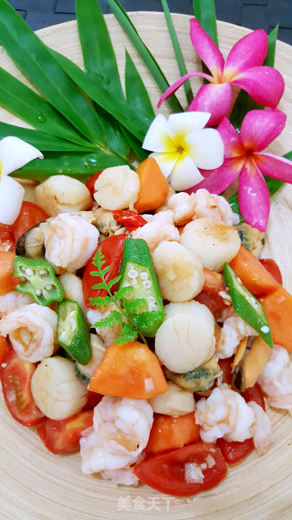 东南亚海鲜水果沙律的做法步骤：1