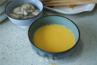 生蚝蒸蛋串串锅的做法步骤：2