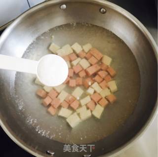 牡蛎茼蒿豆腐汤的做法步骤：4