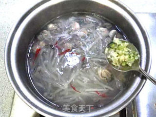 牡蛎萝卜清汤的做法步骤：8