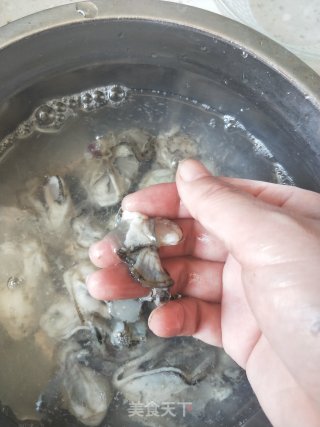 豆腐海蛎汤的做法步骤：1