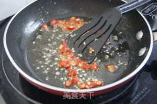 在家复制广东街头特色小吃——烤生蚝的做法步骤：4