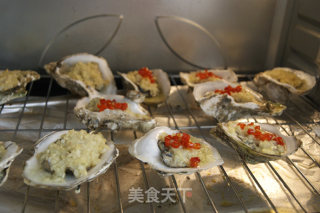 在家复制广东街头特色小吃——烤生蚝的做法步骤：7