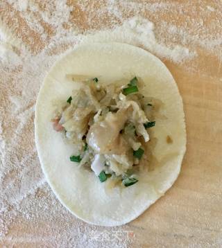 海蛎子萝卜丝猪肉水饺的做法步骤：7