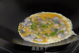 [浙菜]蛎黄跑蛋的做法步骤：7