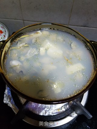 生蚝豆腐汤的做法步骤：4