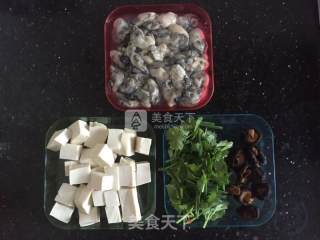 豆腐香菇牡蛎汤的做法步骤：1