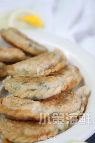 小策海鲜今日菜谱：生蚝煎饺 牡蛎，海蛎，韭菜豆腐饺子的做法步骤：10