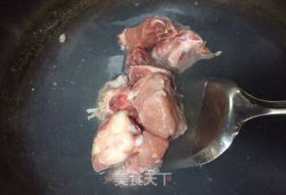 养肝护胃文蛤三宝鲜汤的做法步骤：2