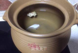 养肝护胃文蛤三宝鲜汤的做法步骤：4
