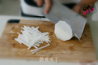 宝贝秋季润燥文蛤银丝汤的做法步骤：2