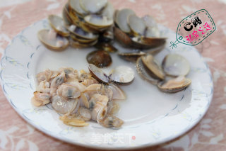 宝贝秋季润燥文蛤银丝汤的做法步骤：3