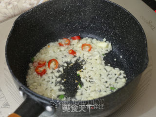 蒜蓉花蛤烤金针菇的做法步骤：4